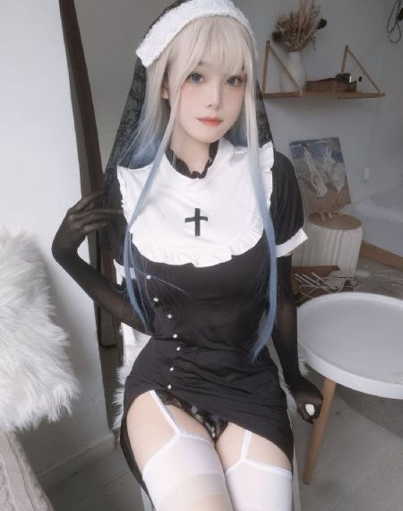 地铁蓝衣女_国产剧在线观看电视